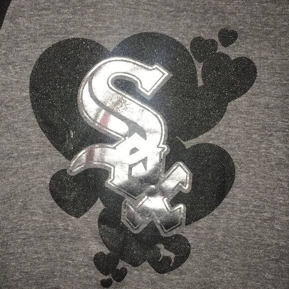 PINK Chicago White Sox Baseball Tee - Picture 2 of 4